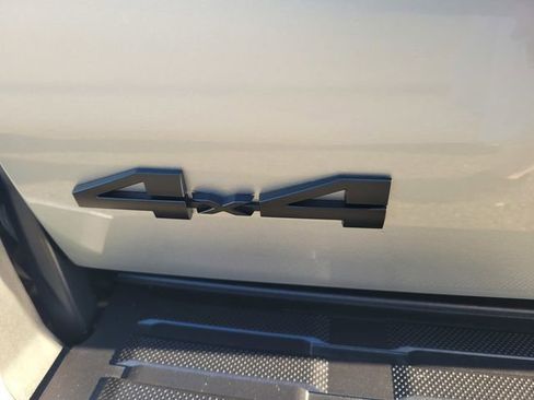 Used 2024 Toyota Tacoma TRD Sport image 7