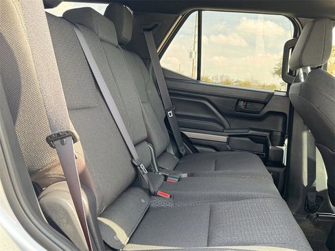 Used 2025 Toyota 4Runner SR5 image 22