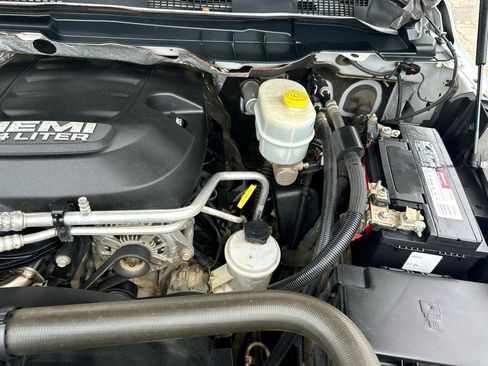 Used 2018 RAM 2500 Tradesman w/ Popular Equipment Group image 48