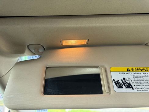 Used 2004 Volkswagen Beetle GLS image 19