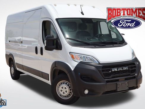 Used 2025 RAM ProMaster 2500 w/ Convenience Group FWD image 1