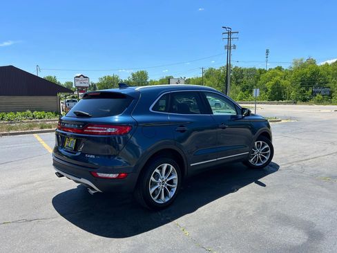 Used 2016 Lincoln MKC Select AWD/4WD image 9