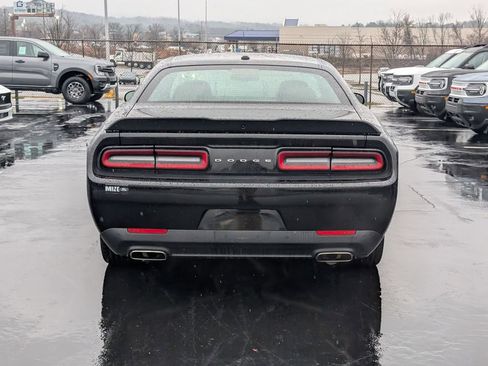 Used 2023 Dodge Challenger GT image 8
