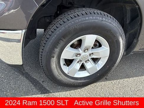 Used 2024 RAM 1500 Classic SLT image 9
