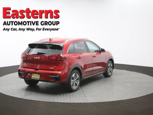 Used 2022 Kia Niro EX w/ Cold Weather Package FWD image 41