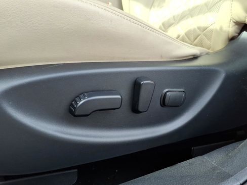 Used 2022 Nissan Maxima Platinum w/ Sport Mat Group image 5