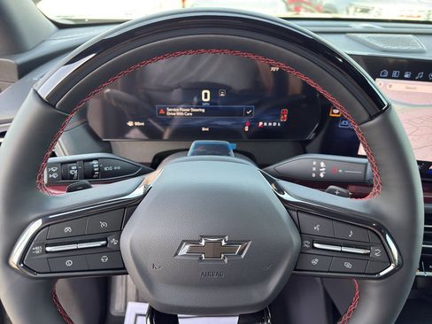 New 2026 Chevrolet Traverse RS image 21