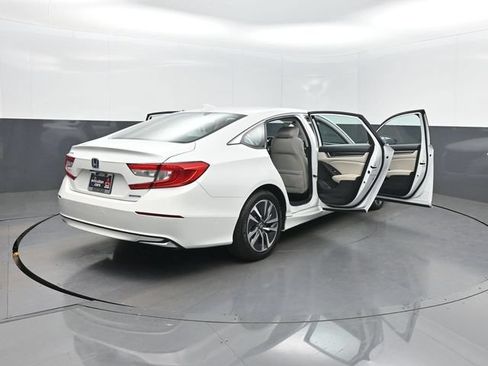Used 2021 Honda Accord Hybrid image 39
