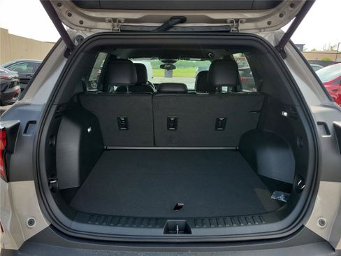 New 2027 GMC Terrain Elevation w/ Elevation Premium Package FWD image 37