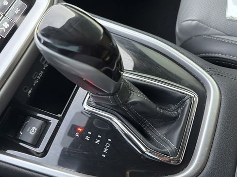 Certified 2024 Subaru Outback Limited image 24