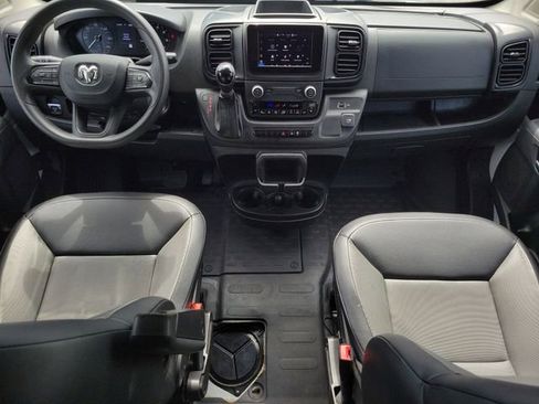 Used 2023 RAM ProMaster 2500 FWD image 7