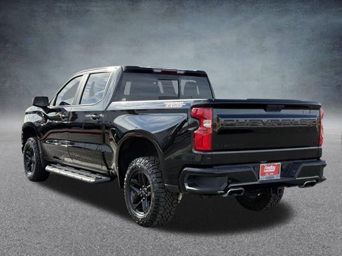 Used 2020 Chevrolet Silverado 1500 LT Trail Boss image 6