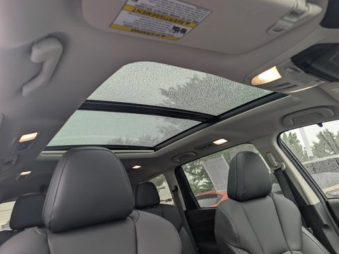 Certified 2026 Subaru Ascent Limited AWD/4WD image 33