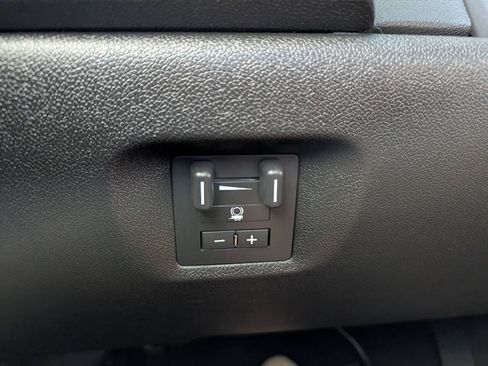 Used 2013 Chevrolet Silverado 2500 LTZ w/ LTZ Plus Package AWD/4WD image 20