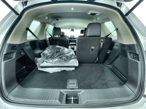 New 2025 Honda Pilot EX-L image 32