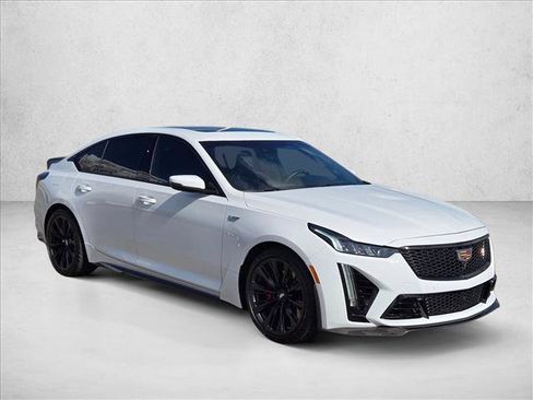 Used 2024 Cadillac CT5 V Blackwing w/ Carbon Fiber Package 2 RWD image 3
