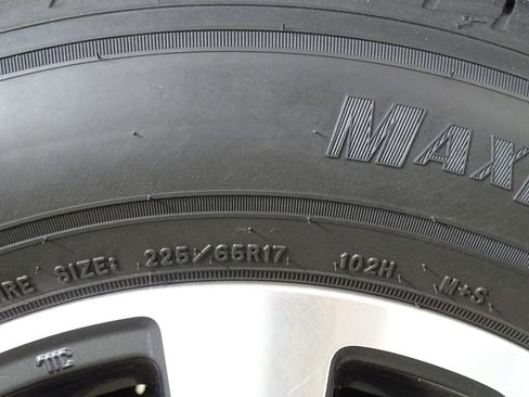 Used 2023 Subaru Outback Premium image 42