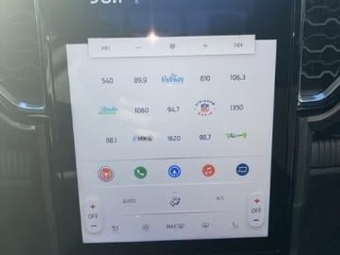 New 2025 Ford Ranger Lariat w/ FX4 Off-Road Package image 12