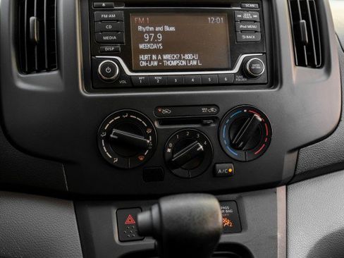 Used 2019 Nissan NV200 S w/ Cruise Control Package FWD image 26
