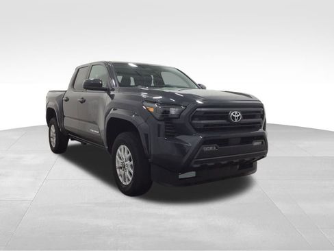 Used 2024 Toyota Tacoma SR5 image 4