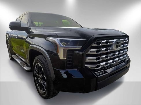 Used 2023 Toyota Tundra Limited w/ Power Package RWD image 3