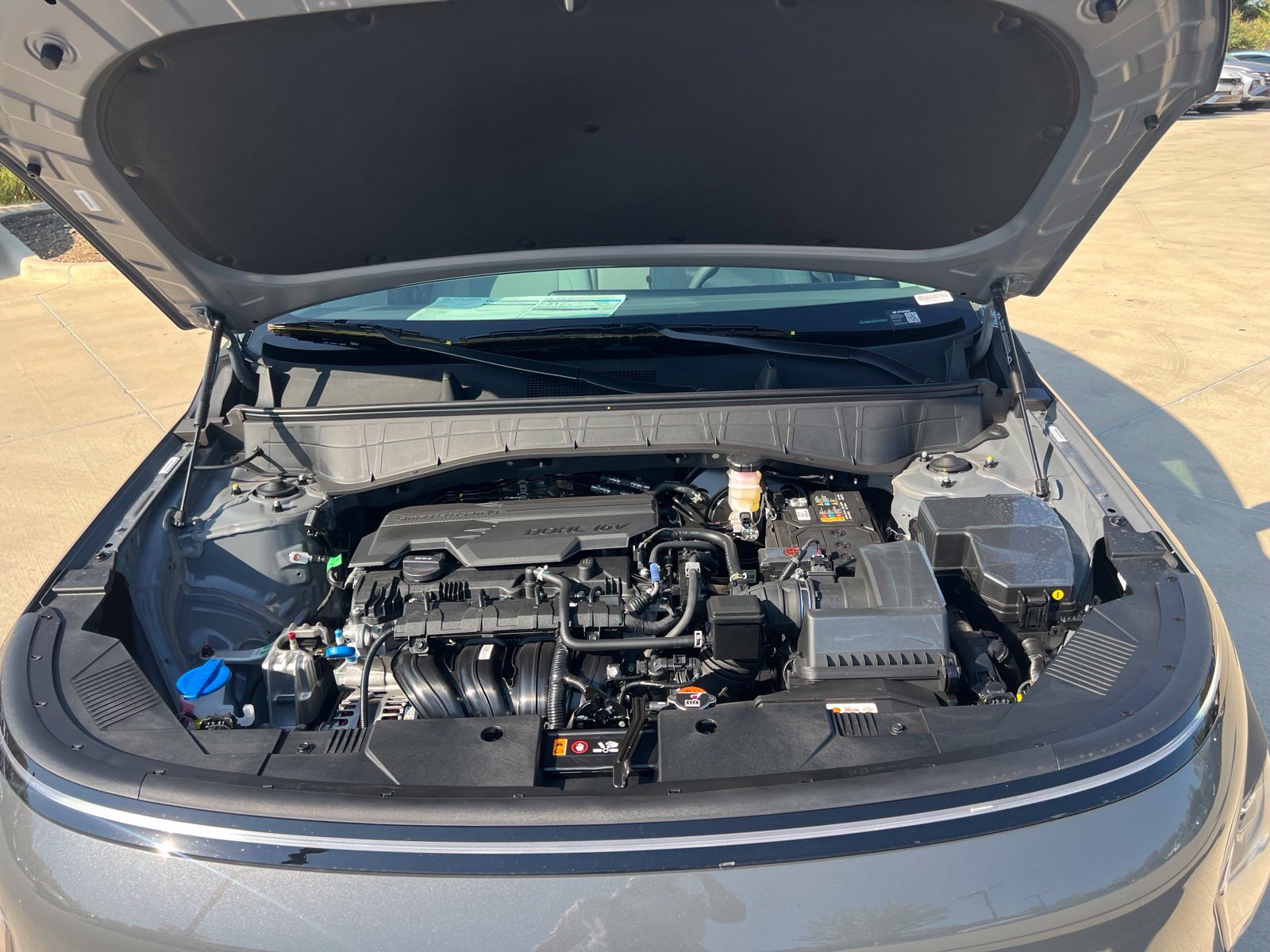 New 2027 Hyundai Kona SE FWD image 32
