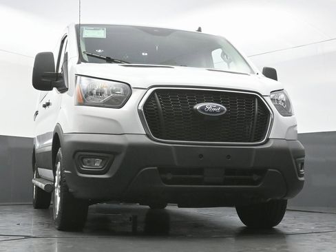 Used 2024 Ford Transit 250 Low Roof w/ Exterior Upgrade Package image 43