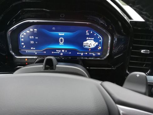 Used 2025 Chevrolet Silverado 1500 High Country w/ Midnight Edition image 18