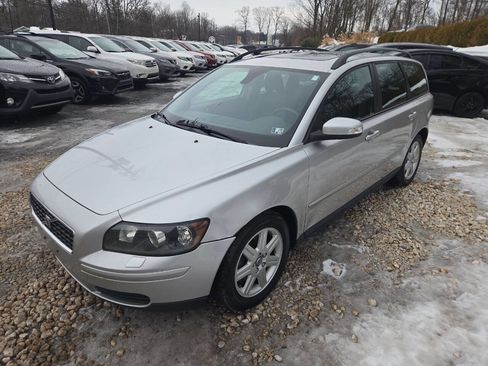 Used 2007 Volvo V50 2.4i image 12