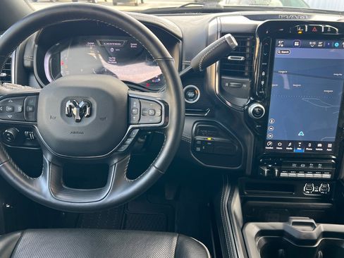 Used 2024 RAM 2500 Limited image 15