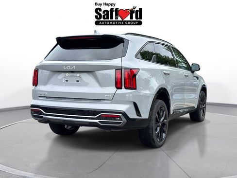 Used 2023 Kia Sorento SX AWD/4WD image 9