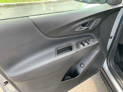 Certified 2023 Chevrolet Equinox RS image 21