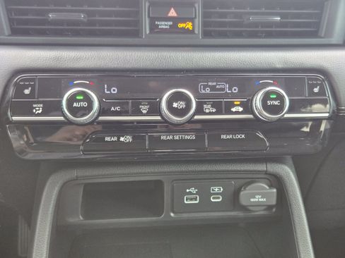 Certified 2024 Honda Pilot EX-L image 15