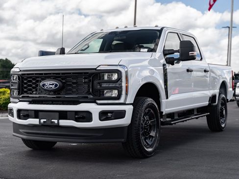 New 2027 Ford F350 XL w/ STX Appearance Package AWD/4WD image 2