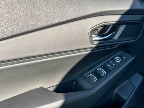 New 2025 Honda Accord SE image 13