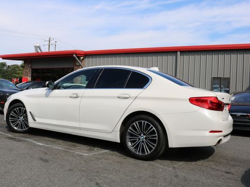 Used 2020 BMW 530i xDrive w/ Convenience Package image 7