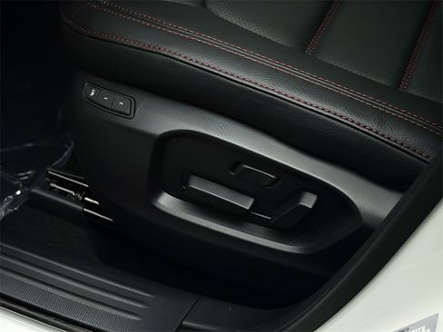 New 2025 MAZDA CX-5 Carbon Edition image 6