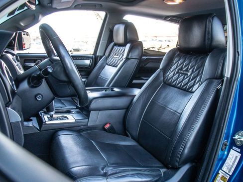 Used 2017 Toyota Tundra Platinum image 10