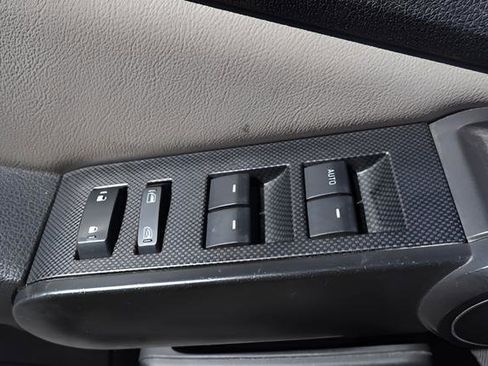 Used 2007 Ford Explorer Sport Trac Limited image 16