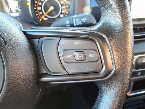 Used 2024 Jeep Gladiator Sport image 21