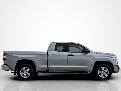 Used 2015 Toyota Tundra SR5 image 6