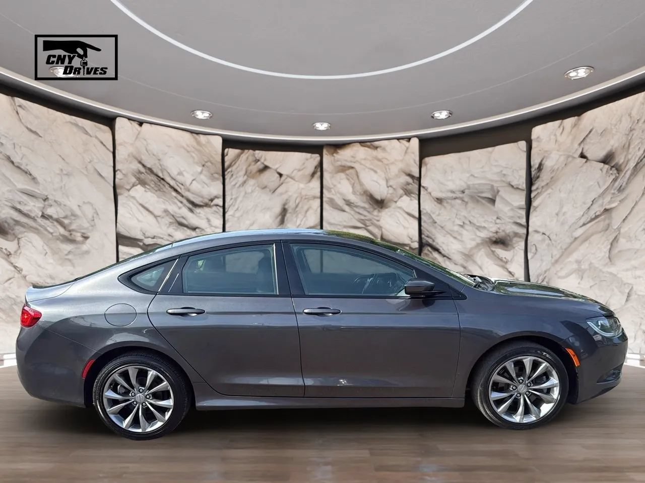 Used 2015 Chrysler 200 S w/ Comfort Group AWD/4WD image 4