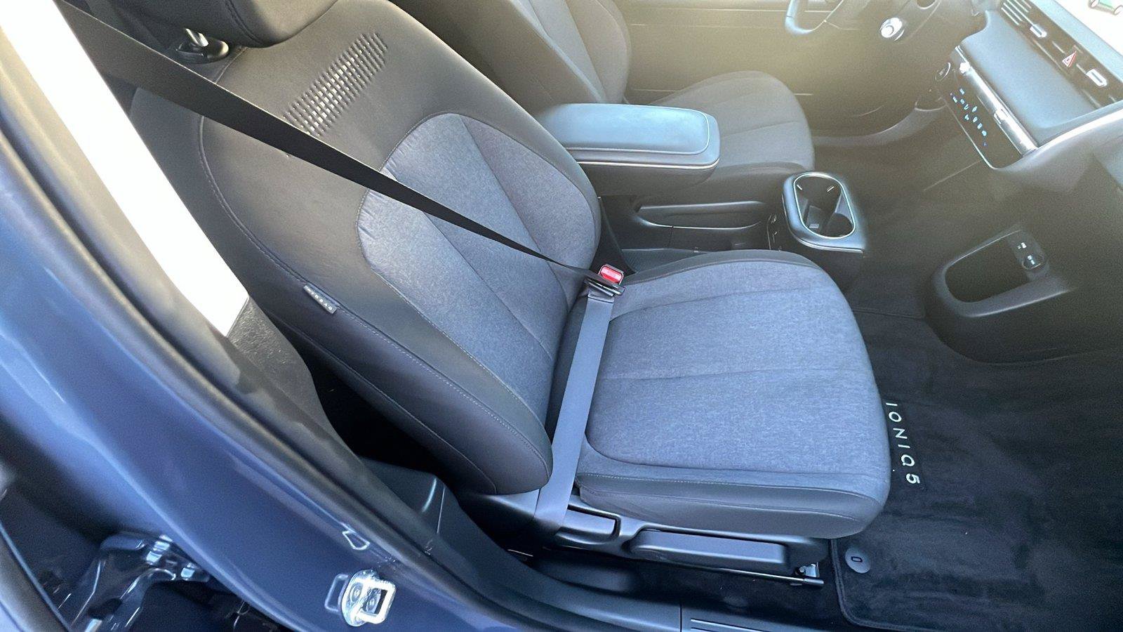 Used 2024 Hyundai Ioniq 5 SEL RWD image 15
