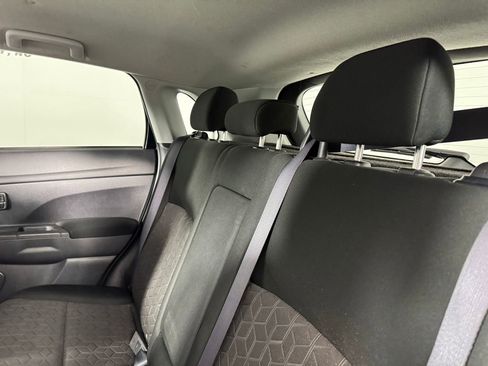 Used 2024 Mitsubishi Outlander Sport ES AWD/4WD image 23