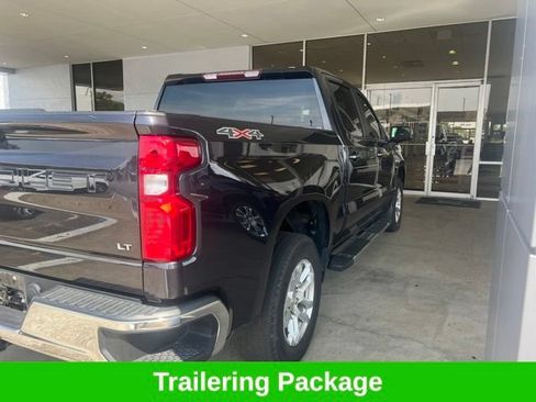 Used 2023 Chevrolet Silverado 1500 LT AWD/4WD image 8