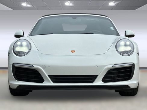 Used 2018 Porsche 911 Carrera S image 5