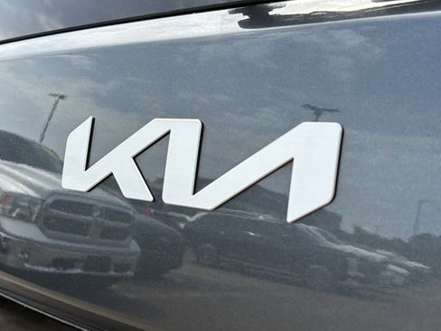 Used 2024 Kia Soul LX w/ Option Group 015 FWD image 9