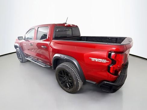 Used 2024 Chevrolet Colorado Trail Boss w/ Technology Package image 5