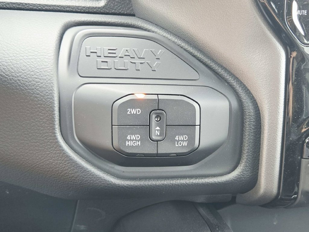New 2026 RAM 2500 Laramie w/ Night Edition AWD/4WD image 29