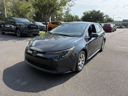 Used 2026 Toyota Corolla LE FWD image 1